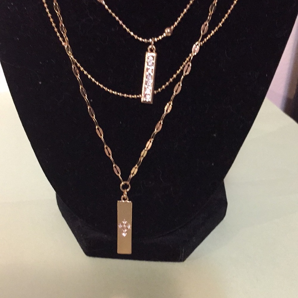 Ardene necklace jewelry new 18”